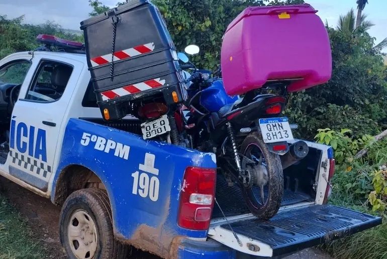 Duas motocicletas são recuperadas após roubo às margens da BR-101 em Nossa Senhora do Socorro