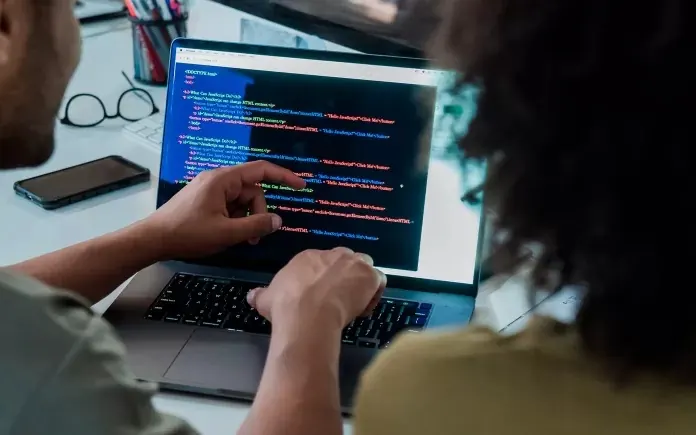 Sergipe lidera crescimento do emprego em tecnologia no Nordeste e alcança 4,6 mil vagas formais