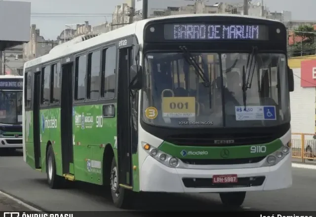 Ônibus da Auto Viação Modelo em Aracaju