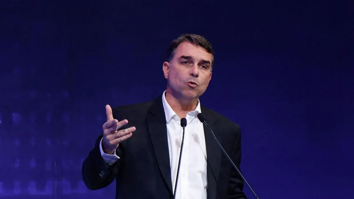 O senador e candidato à Presidência Flávio Bolsonaro (PL)