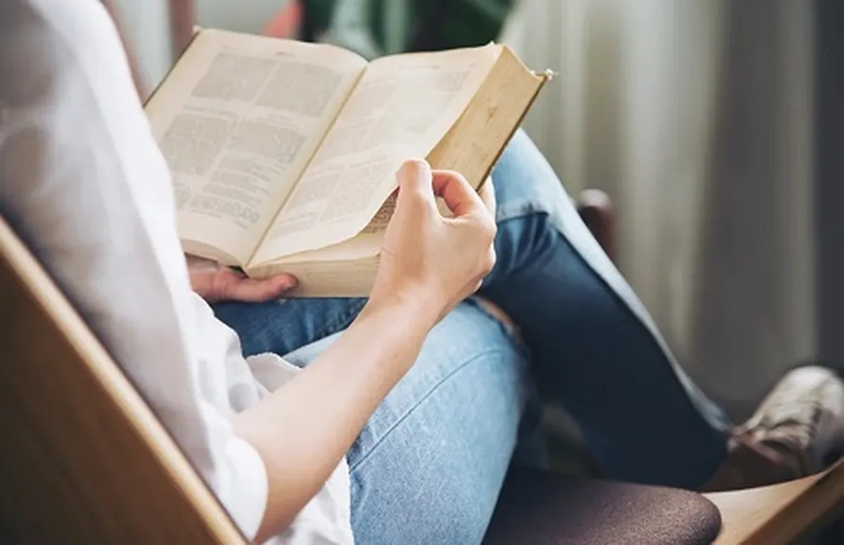 O que faz um jovem querer ler hoje? Veja dicas para incentivar a leitura de qualidade