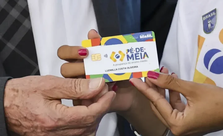 Pé-de-Meia: nascidos em novembro e dezembro recebem parcela de R$ 200