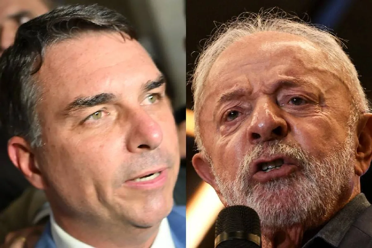 Montagem de dois políticos: à esquerda, um homem de cabelo escuro e olhos claros, olhando para cima e à direita, com a boca entreaberta; à direita, um homem idoso de cabelo e barba brancos, com a boca aberta e um microfone preto à frente