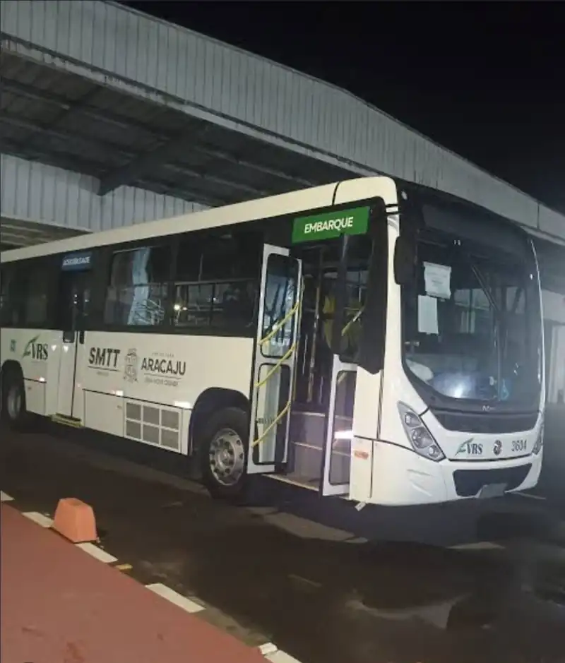 Ônibus da VRS no sistema de transporte público de Aracaju