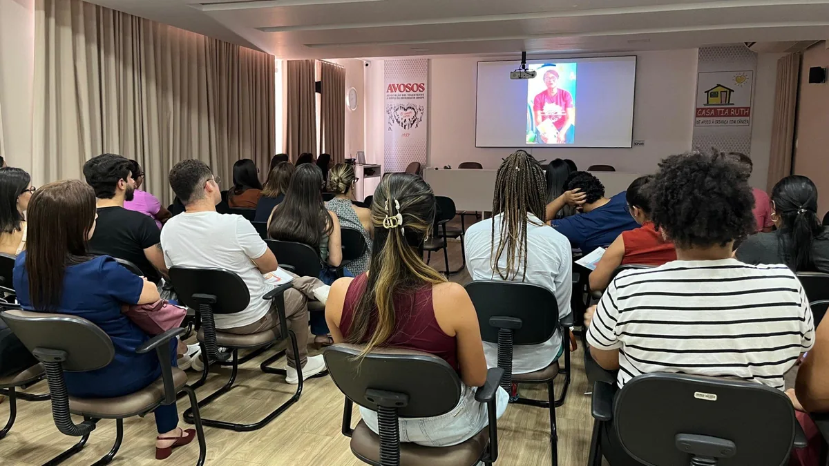ARACAJU CAPACITA PROFISSIONAIS SOBRE SINAIS DE CÂNCER INFANTIL