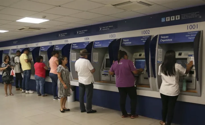 Bancos fecham na segunda-feira (7) devido ao feriado da Independência