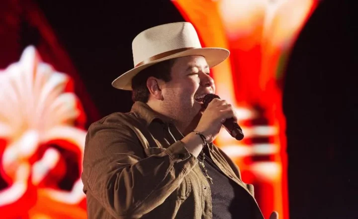 O cantor Rey Vaqueiro