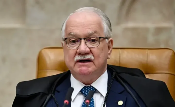 Imagem mostra o ministro presidente do STF, Edison Fachin
