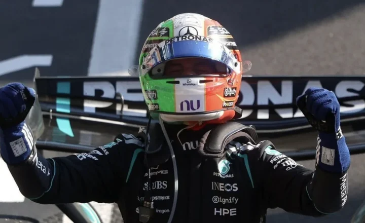 Kimi Antonelli celebra reação histórica na Fórmula 1 • Divulgação / Mercedes