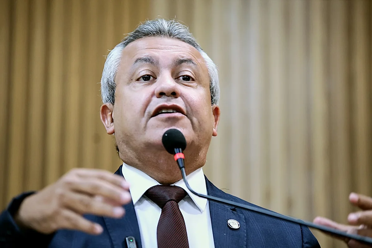 Elber denuncia suposta compra de votos em campanha de sobrinho de Emília Corrêa