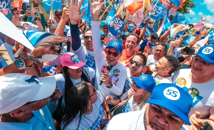 Fábio Mitidieri participa de grande carreata em Socorro com milhares de apoiadores