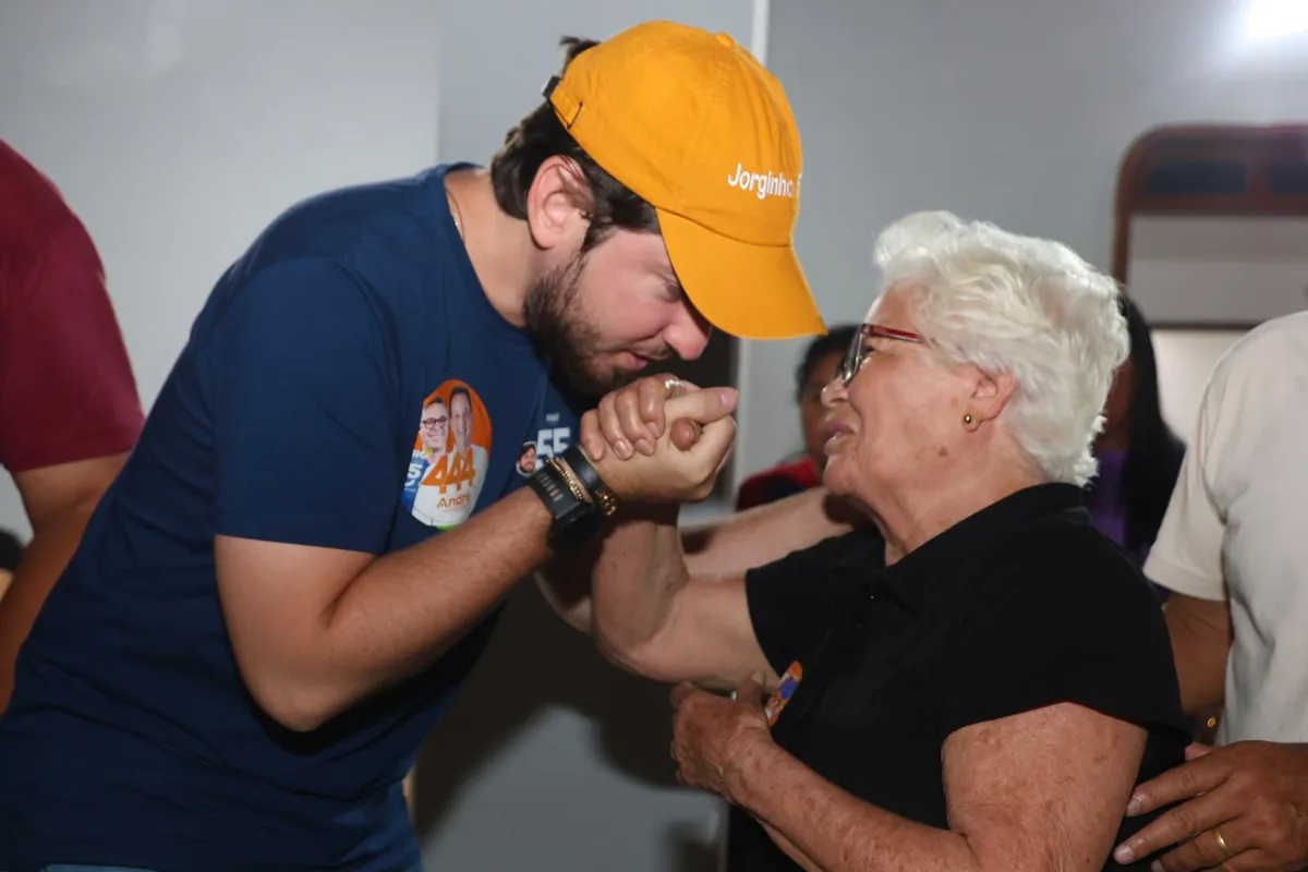 Jorginho Araujo cruza Sergipe em maratona de trabalho, fé e mobilização