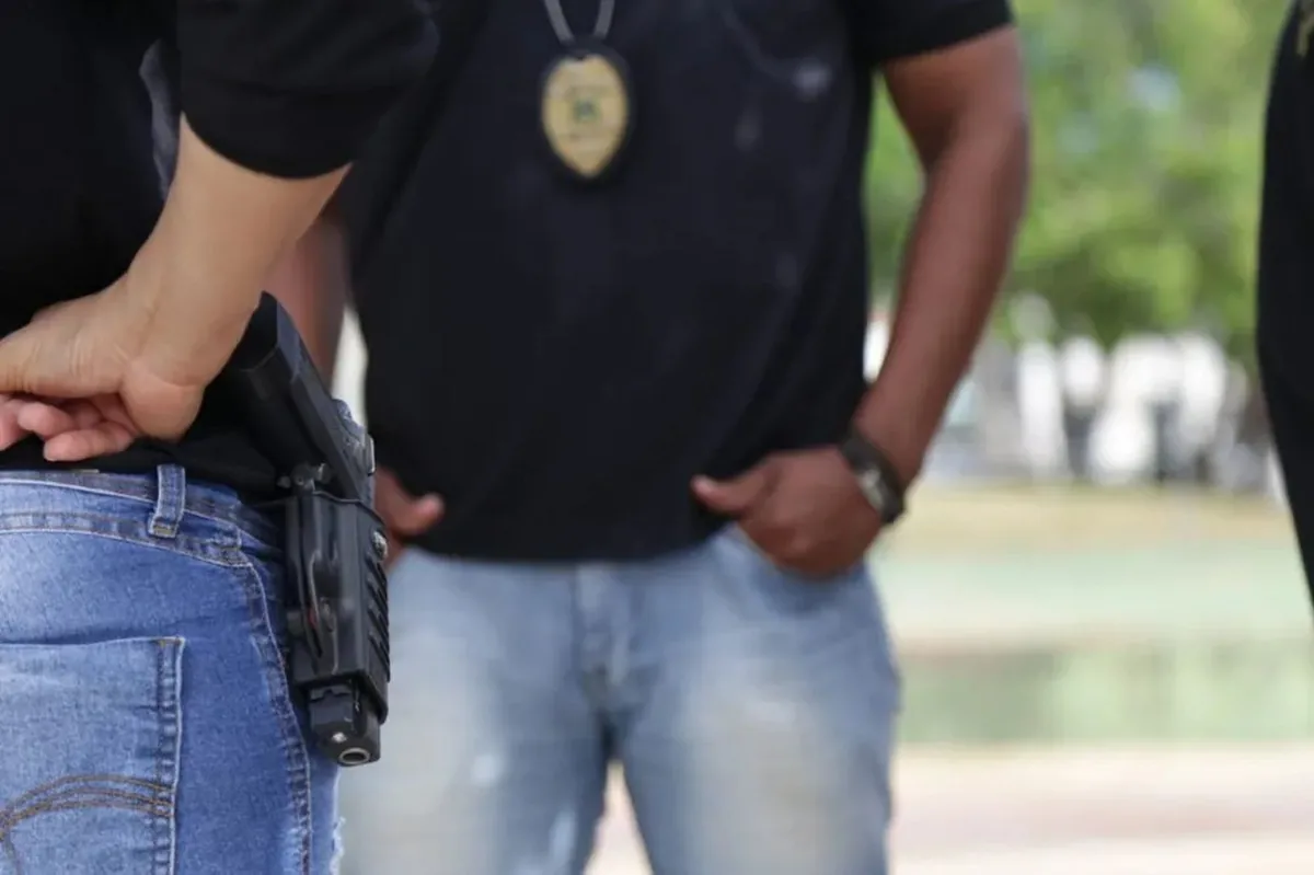 MULHER É ENCONTRADA MORTA EM ESTÂNCIA, E POLÍCIA CIVIL INVESTIGA FEMINICÍDIO