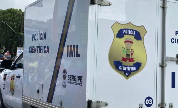 MULHER MORRE APÓS ACIDENTE COM TRÊS VEÍCULOS EM LARANJEIRAS