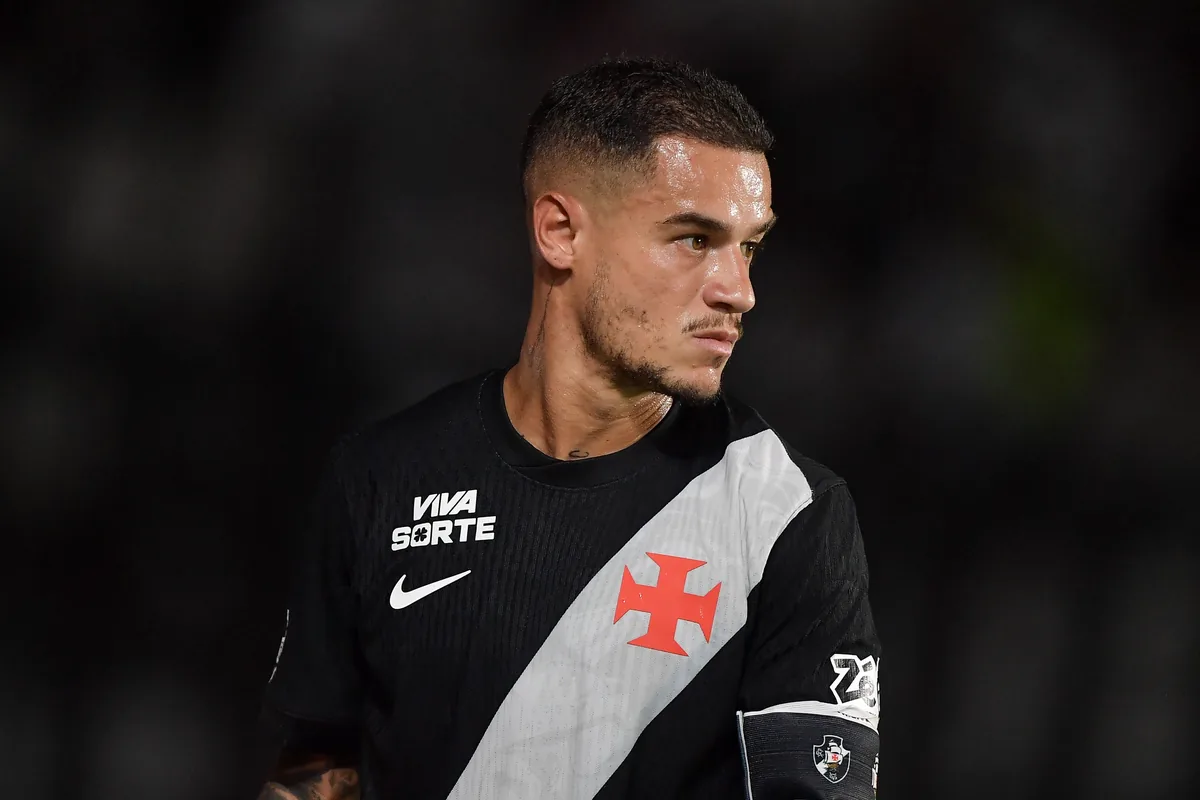 Na mira do Santos, Coutinho está há sete meses sem jogar e ainda avalia volta aos gramados - ge