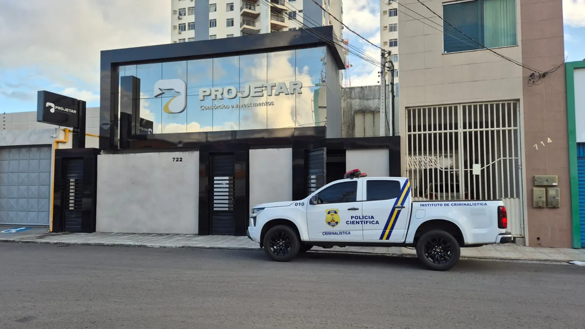 Operação Carta Marcada cumpre 11 mandados contra suspeitos de fraudes com consórcios em Aracaju