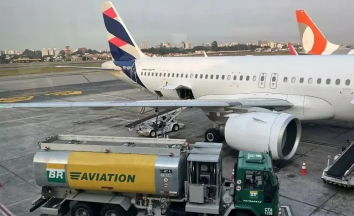 Petrobras reajusta preço médio do querosene de aviação em quase 14%