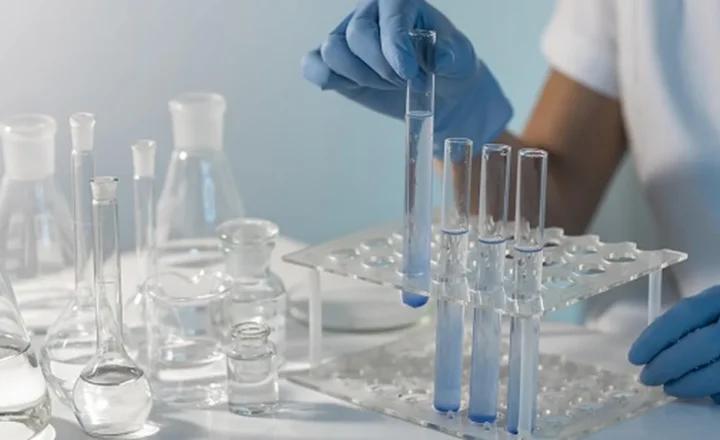 Prêmio para mulheres e meninas cientistas abre inscrições até outubro