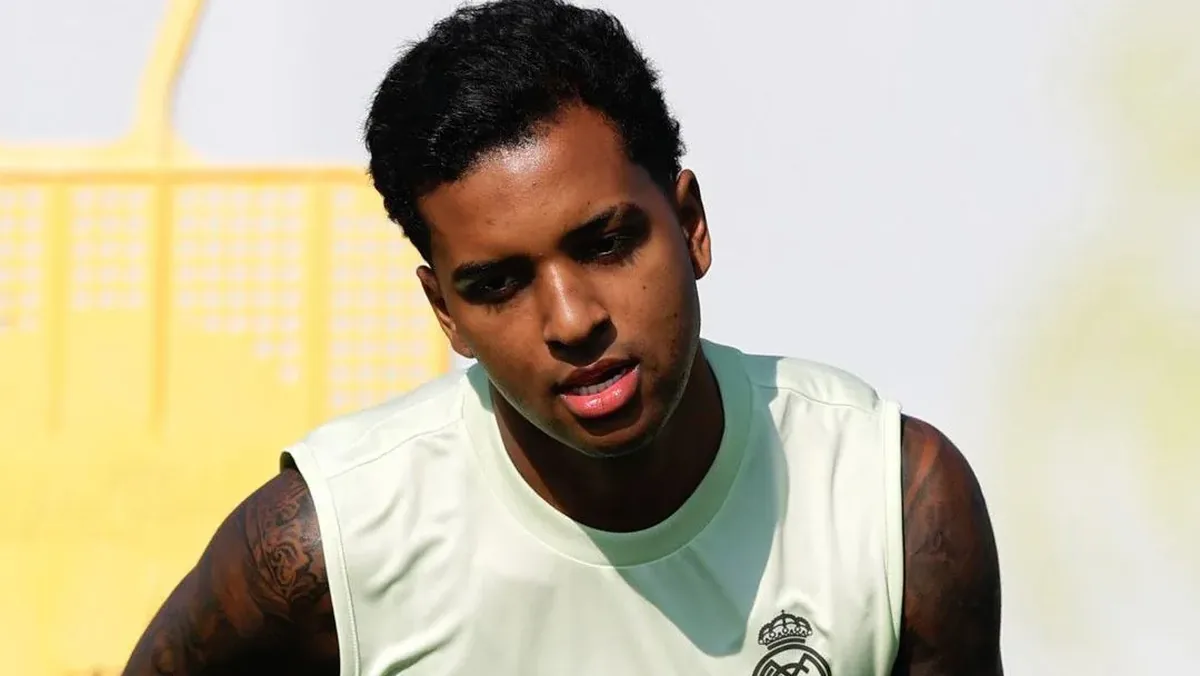Rodrygo avança na recuperação, fica fora contra o Betis e é inscrito na Champions