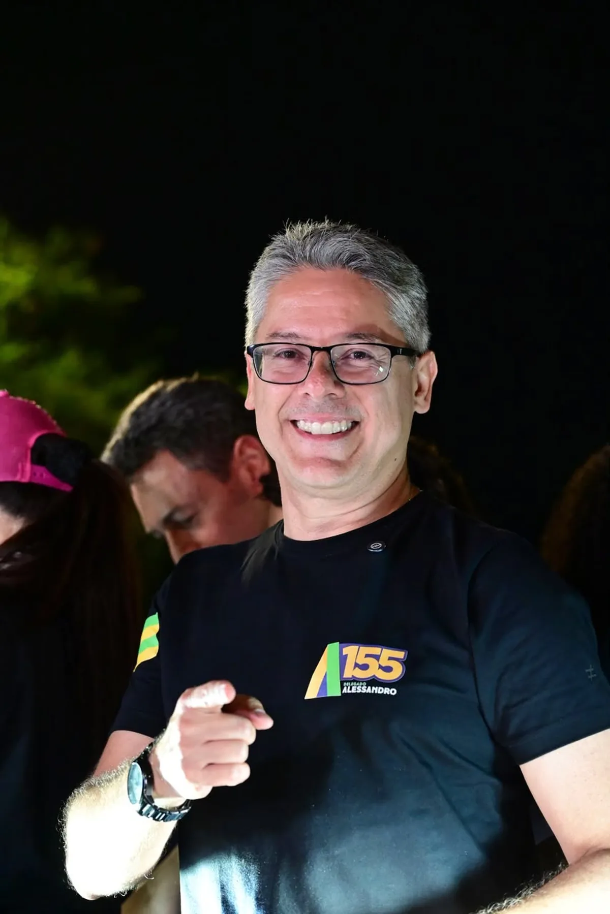 Alessandro Vieira é reeleito senador com 399.775 votos e agradece eleitor