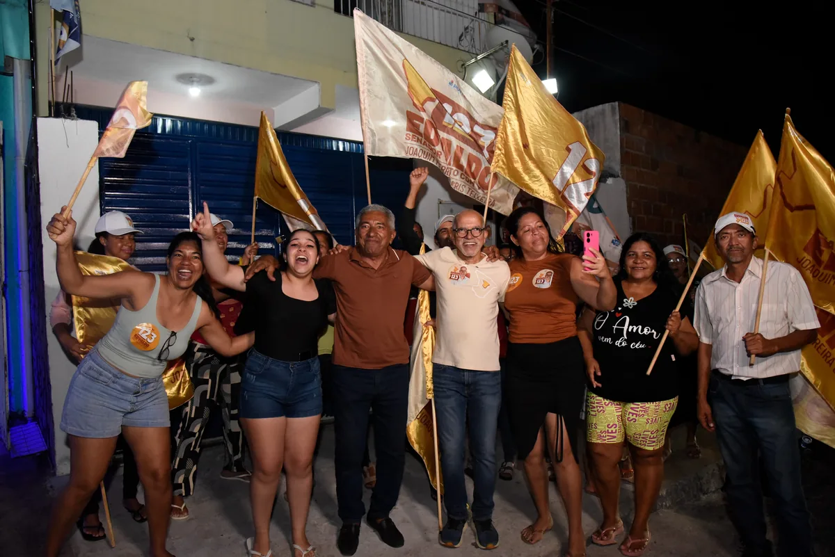 Edvaldo reencontra população em carreata e apresenta legado de gestão como referência para atuação no Senado