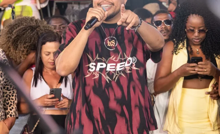 Em Aracaju, Nona aposta na energia do pagode de rua em novo audiovisual