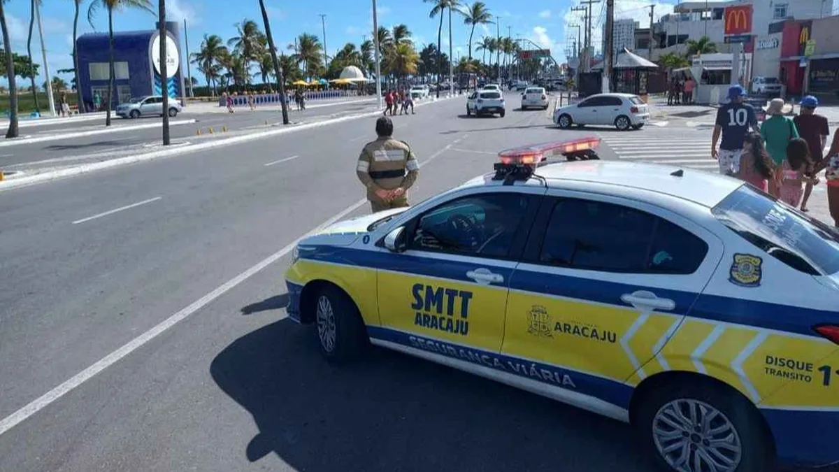 Em Aracaju, SMTT orienta condutores durante eventos esportivos e religiosos neste fim de semana