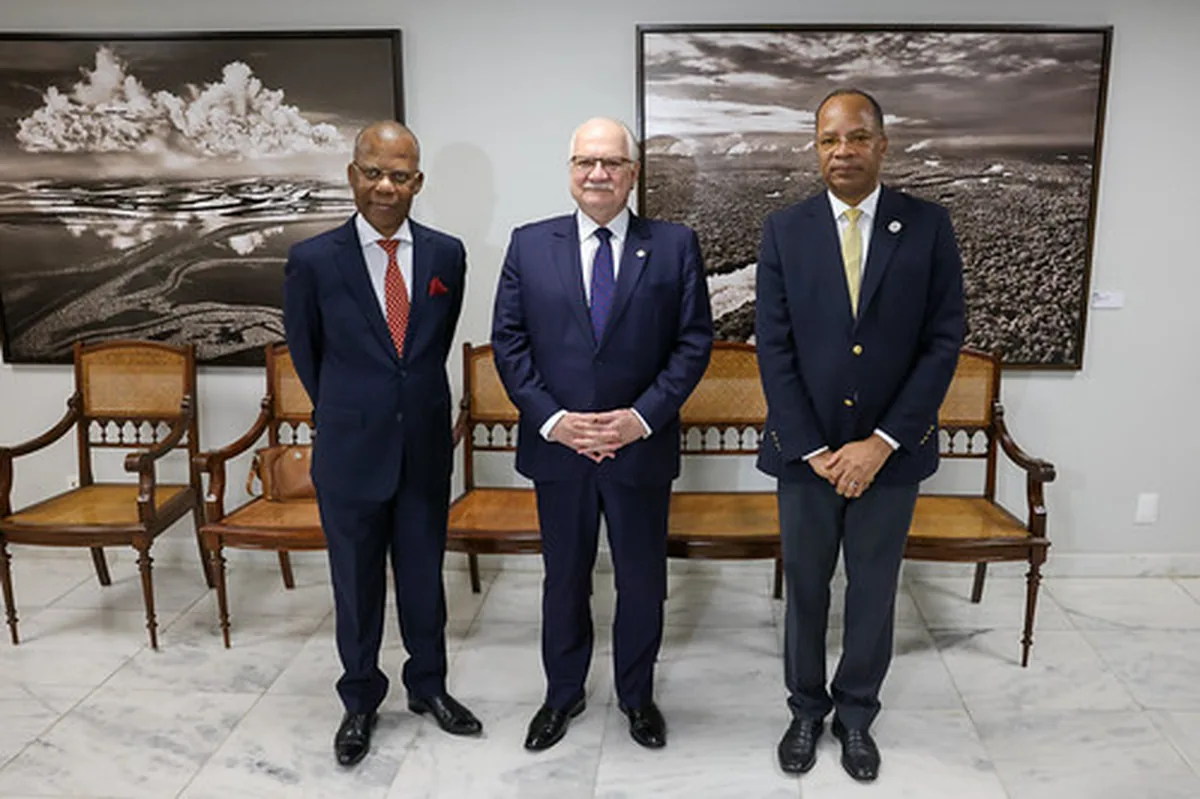 Presidente do STF em audiência com Provedor de Justiça de Angola, Sr. João Manuel Francisco, e delegação - 22/10/2026