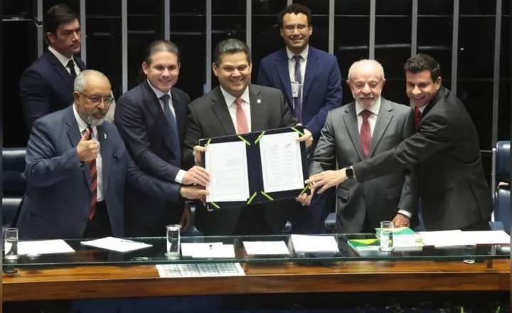 Fim da escala 6x1 é promulgado: novas regras e prazos para trabalhadores de Sergipe