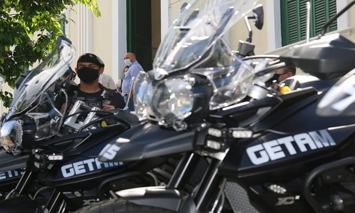 GETAM recupera quatro motocicletas furtadas e prende homem em flagrante em Aracaju