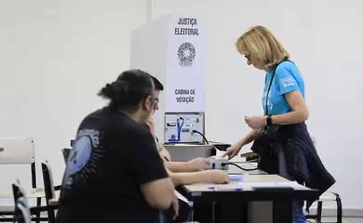 São Paulo (SP), 04/10/2026- Início das votações na UNIP Vergueiro. Foto: Paulo Pinto/Agência Brasil
