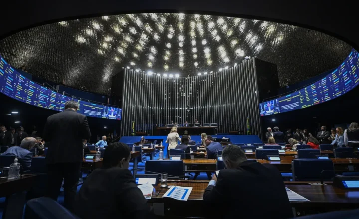Após eleições, parlamentares ampliam sugestões de mudança para MP do fim das bets - O GLOBO