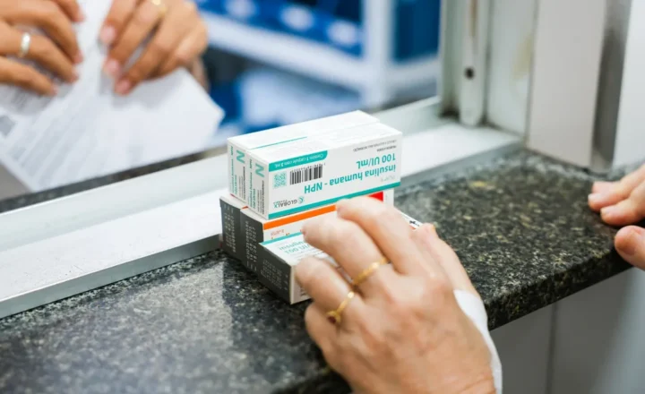 Prefeitura amplia acesso a medicamentos gratuitos nas unidades de saúde de Aracaju