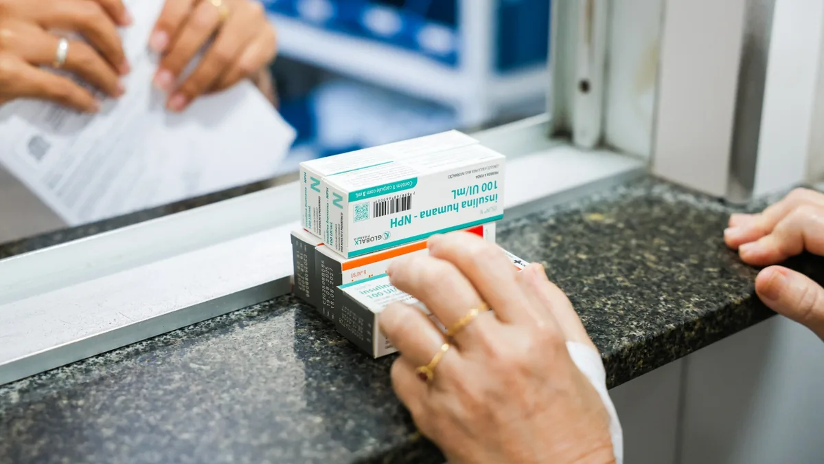 Prefeitura amplia acesso a medicamentos gratuitos nas unidades de saúde de Aracaju