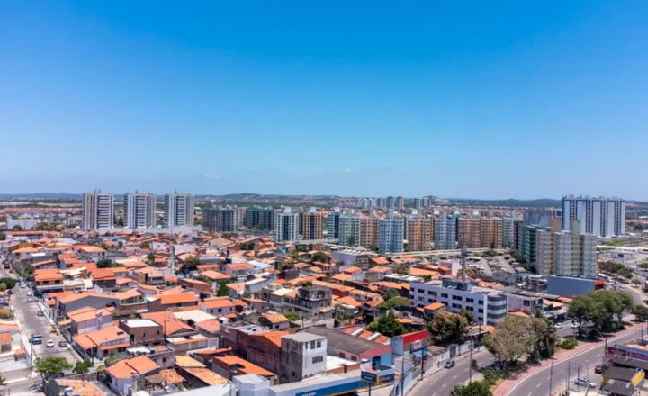 Previsão indica fim de semana de sol e semana de calor intenso em Sergipe