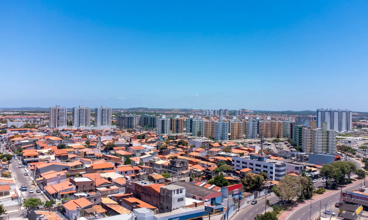 Previsão indica fim de semana de sol e semana de calor intenso em Sergipe