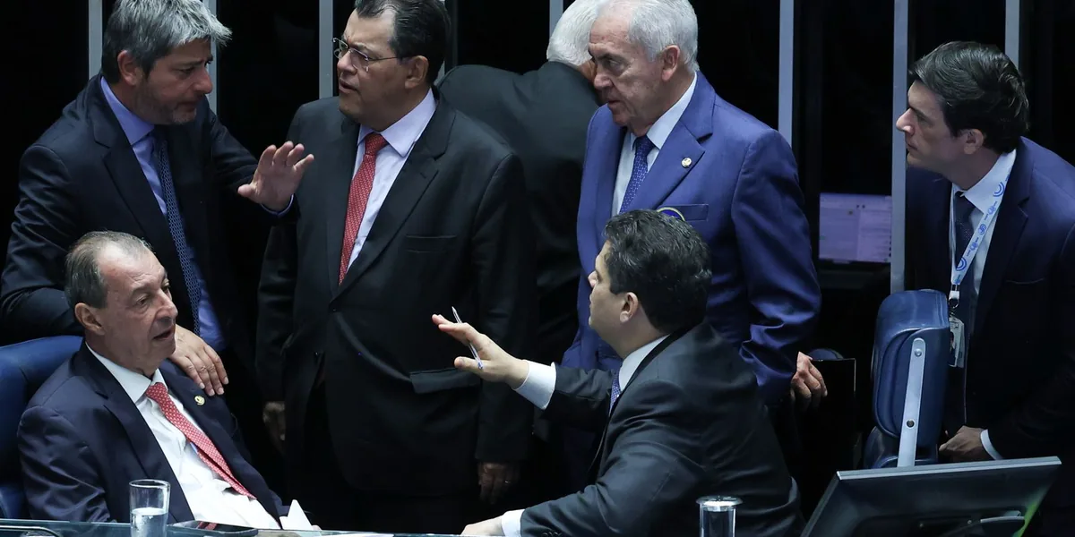 Senadores aprovam pedido para acelerar votação da PEC da Segurança - Agência Brasil