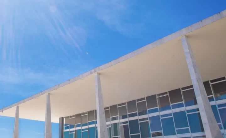 Fachada do edifício-sede do STF