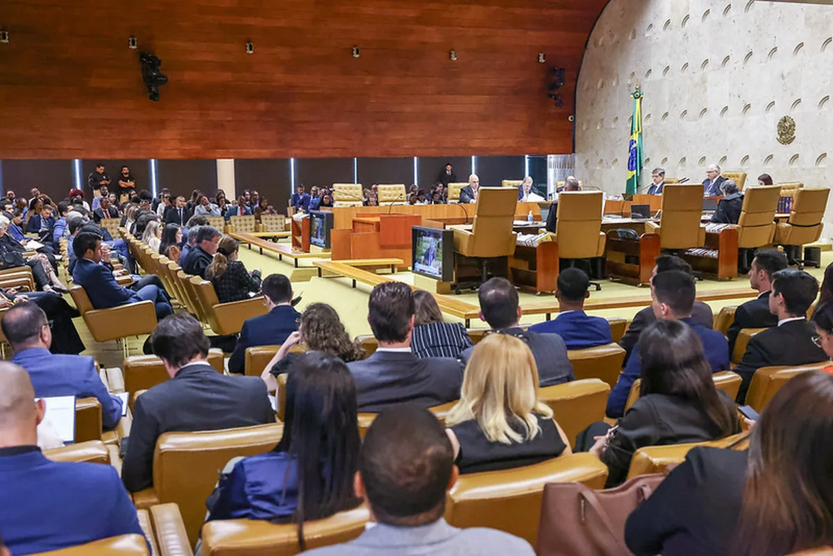 Sessão plenária do STF