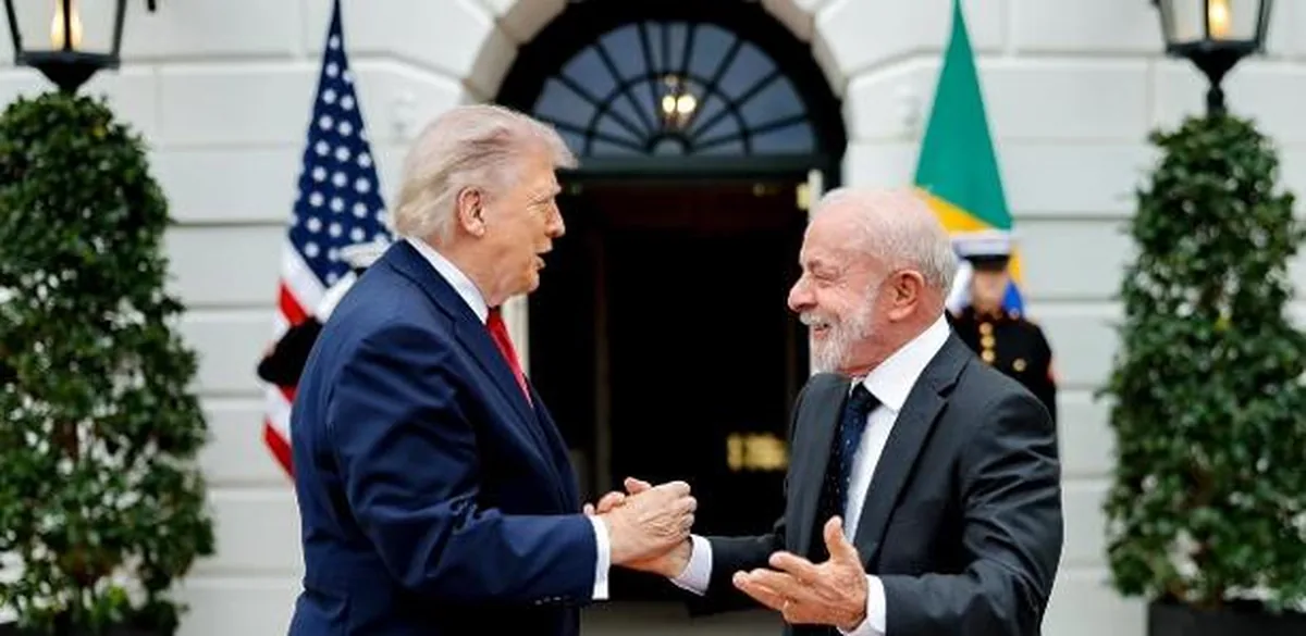 Trump fala que eleição no Brasil 'pareceu fraudada', mas diz gostar de Lula - UOL Notícias