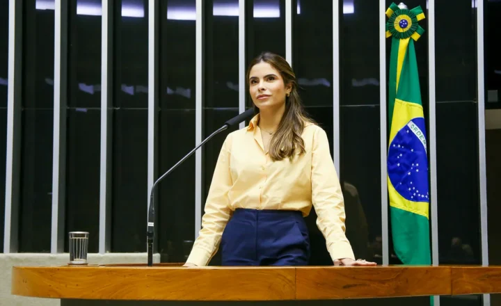 Yandra Moura é reeleita deputada federal mais votada de Sergipe com 115.903 votos